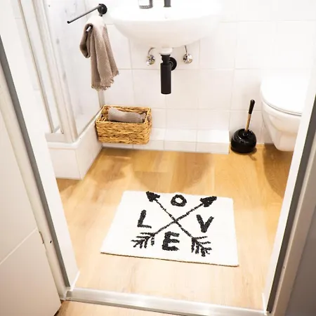 Uhlenhorst Διαμέρισμα *